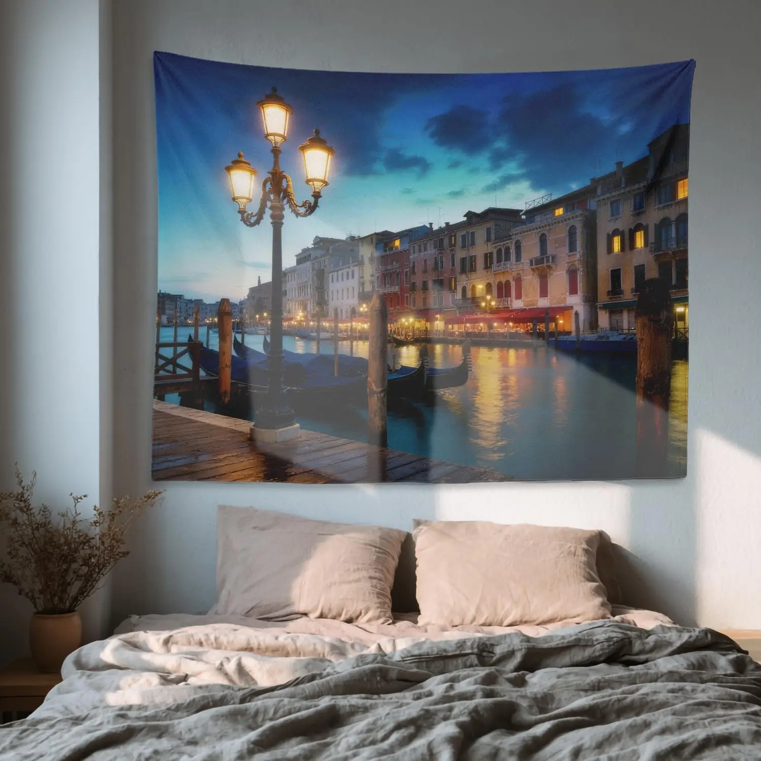 Vintage Venice Tapestry, Evening Canal View with Glowing Lamps and Historic Buildings Wall Hanging for European Style Home Decor