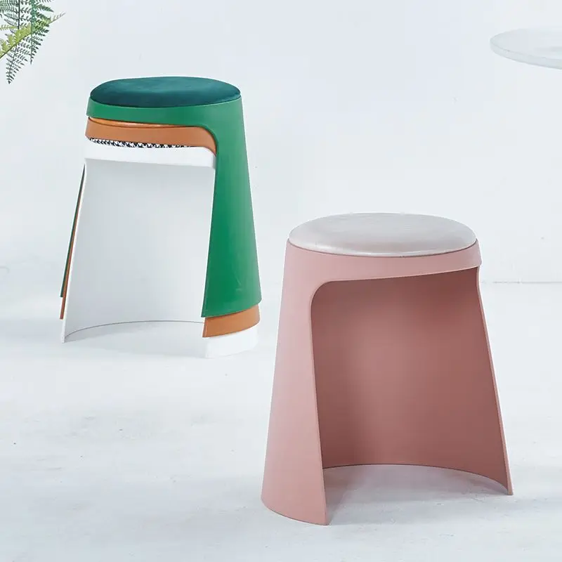 مقعد مستدير لتغيير الأحذية بتخزين حديث إبداعي من الشمال