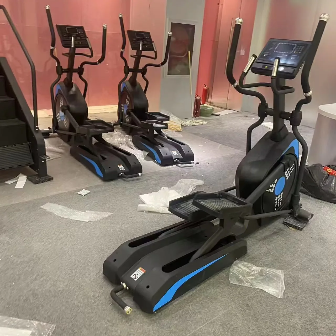 Commercial Gym Elliptical Trainer Touch Screen Cardio Fitness Equipment with Functional Trainer Design