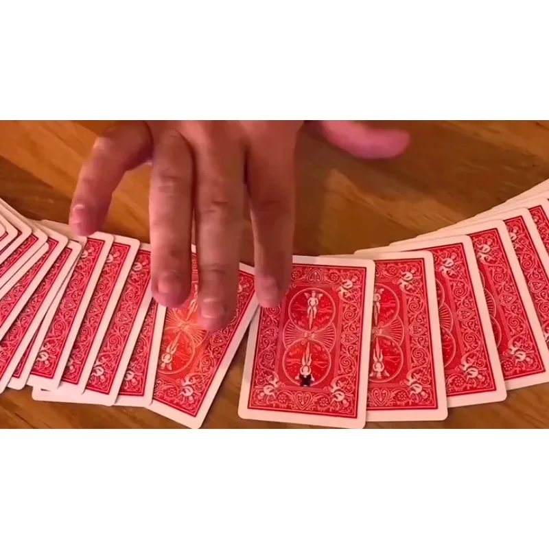 マジックカード,クロス,ブラック,マジック,トリック,クローズアップ,マジックとトリック,ミニーチャットライン,ギミック,マジシャンxムーブ,イリュージョン