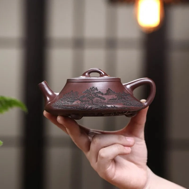 

Чайник из исинской фиолетовой глины (220 мл), ручной работы, треугольной формы, традиционный, с пейзажным рисунком, для домашнего использования, набор для чая из глины цзыша