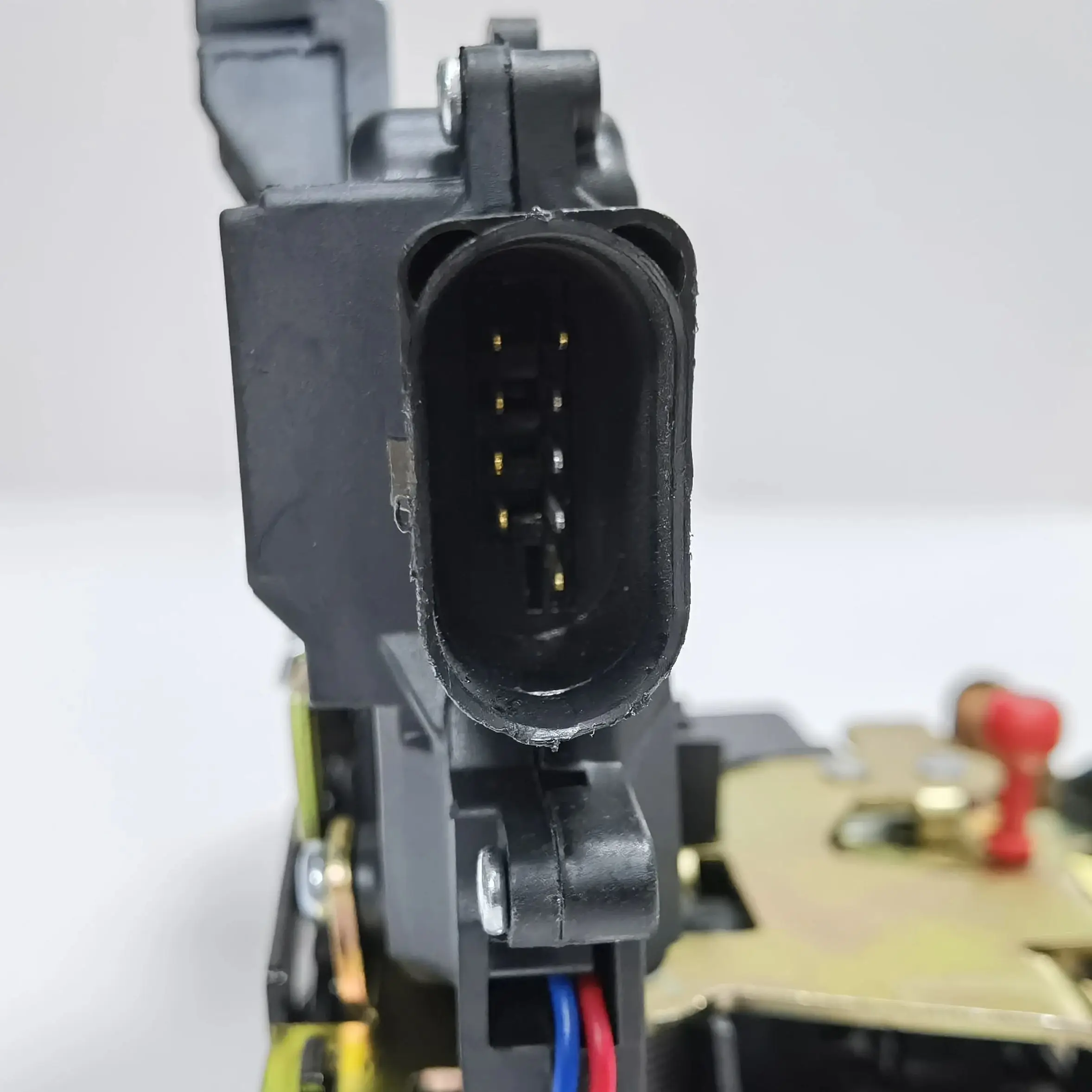 لأودي A4 01-05 A6 Quattro 98-05 S4 الجبهة اليسرى قفل الباب المحرك 8E1837015C 8E1837015D 8E1837015AB 4B1837015H
