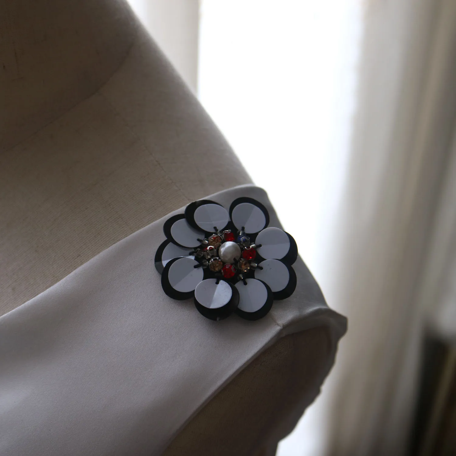 Modische 3D Handgefertigte Strass-Perlen-Applikationen für Kleidung, Vogel- und Tiermotiv-Stickereien, Patches mit Pailletten – Detail 9