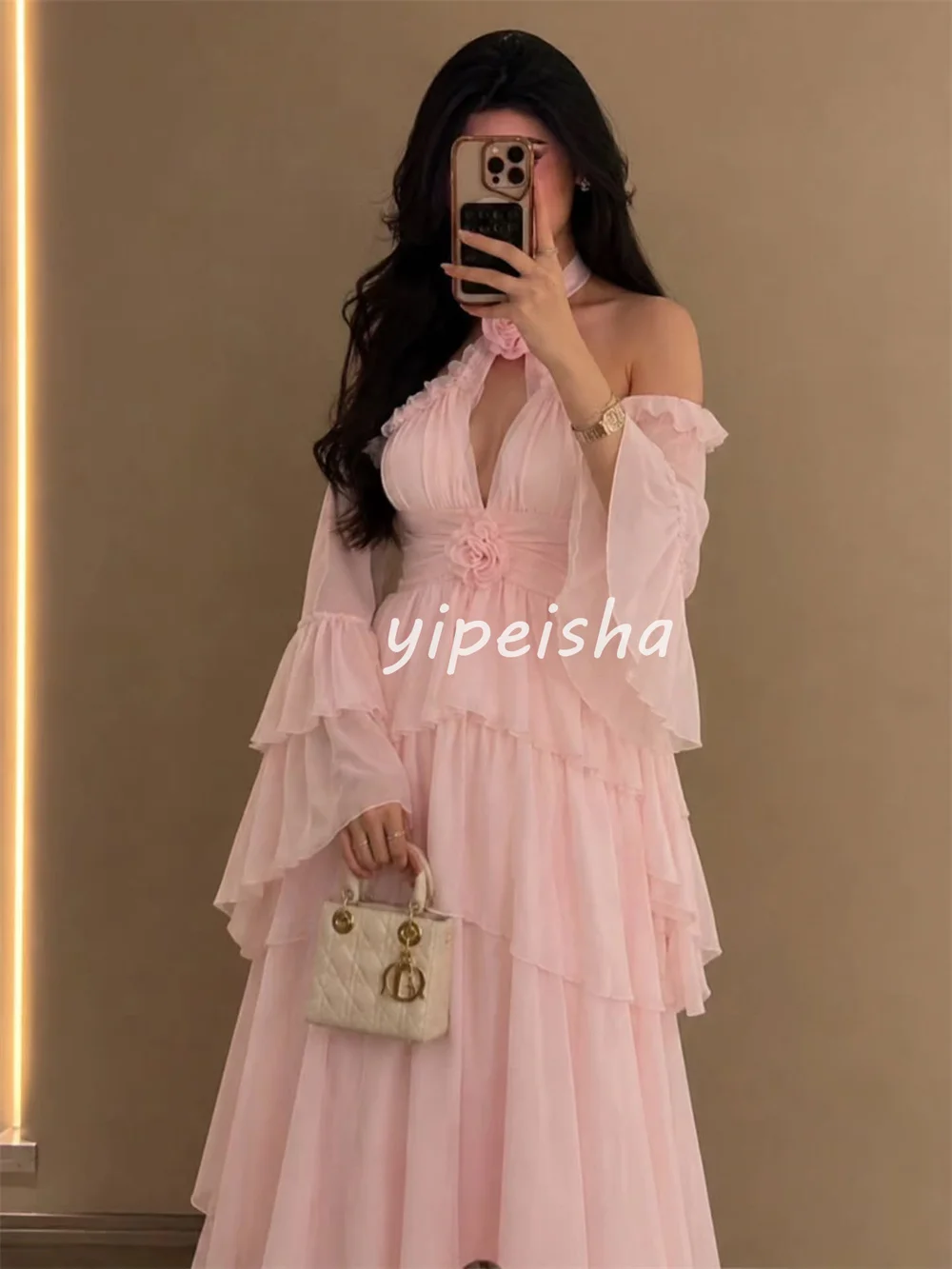 Customized Pink Exquisite Classic Chiffon Handmade Flower Pleat Tiered A-line Halter Floor-Length Evening Dresses Party Gowns