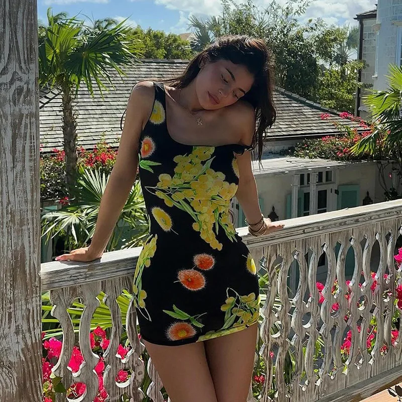 Sexy Pullover Camisole Mini Dress Female Flower Print Sleeveless Bodycon Dress Vacation Square Neck Summer Dresses for Women