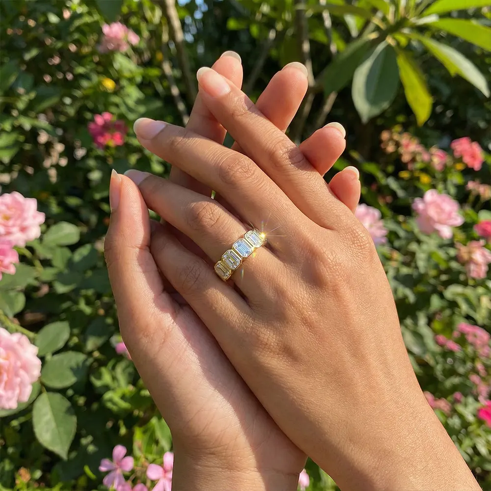 KNOBSPIN 5-Stone Emerald Cut Moissanite Wedding Ring for Women 2.5ct D Color Lab-Grown Gemstone S925 Silver Plated 18K Gold Ring