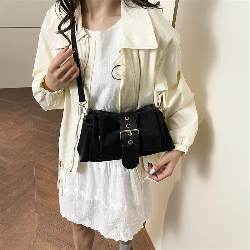 Damen-Achseltaschen aus Kunstwildleder, modische, geraffte Damen-Umhängetasche, Damenhandtasche, kleine Unterarmtasche, Bolsa Feminina – Detail 9