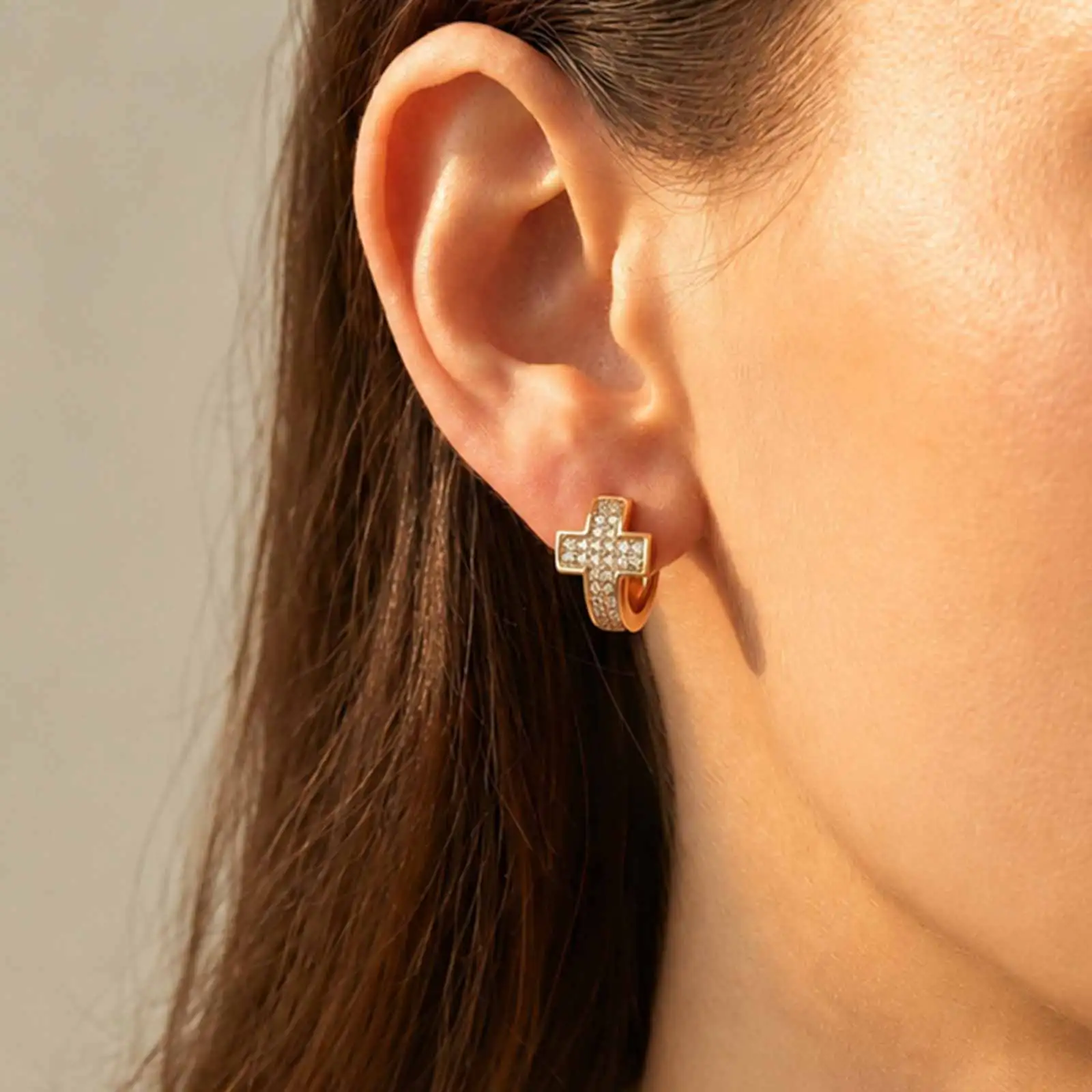 Cross Splicing Circle Hoop Earrings for Women, Shiny Cubic Zirconia Faith Charms, Party Jewelry Ear Accessories