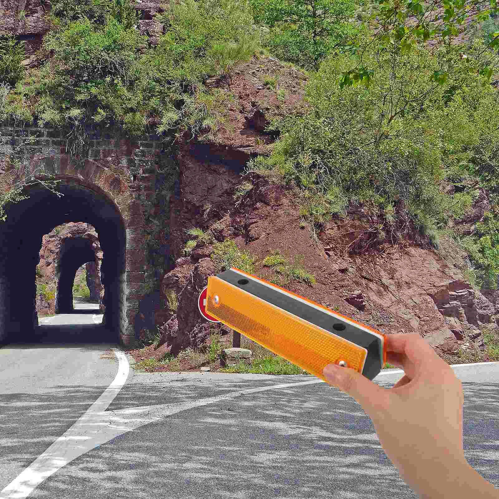 4 Pcs Guide Sign Reflective Driveway Markers Pavement Delineators for Road Rectangular Guardrail Reflector