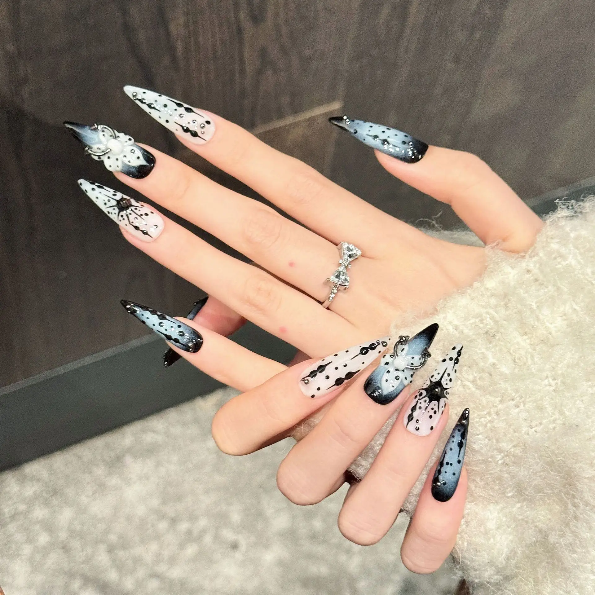 10pcs Handmade Long Stiletto Press On Nails Dark Ink Blue 3D Carving Flower Design Fake Nails Wearable Nails Art Tips Spice Girl