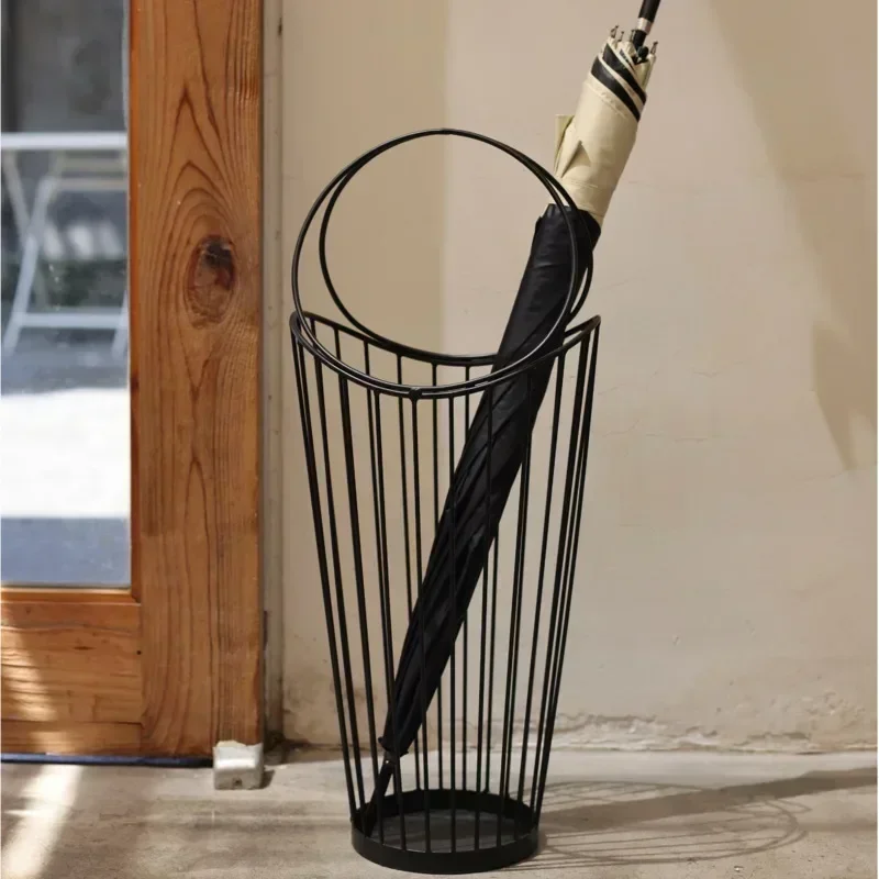 Simple Umbrella Storage Rack, Black Hand Basket Design Parasol Holder, Stylish Entrance Umbrella Bucket, Cafes Cafes, Homestays