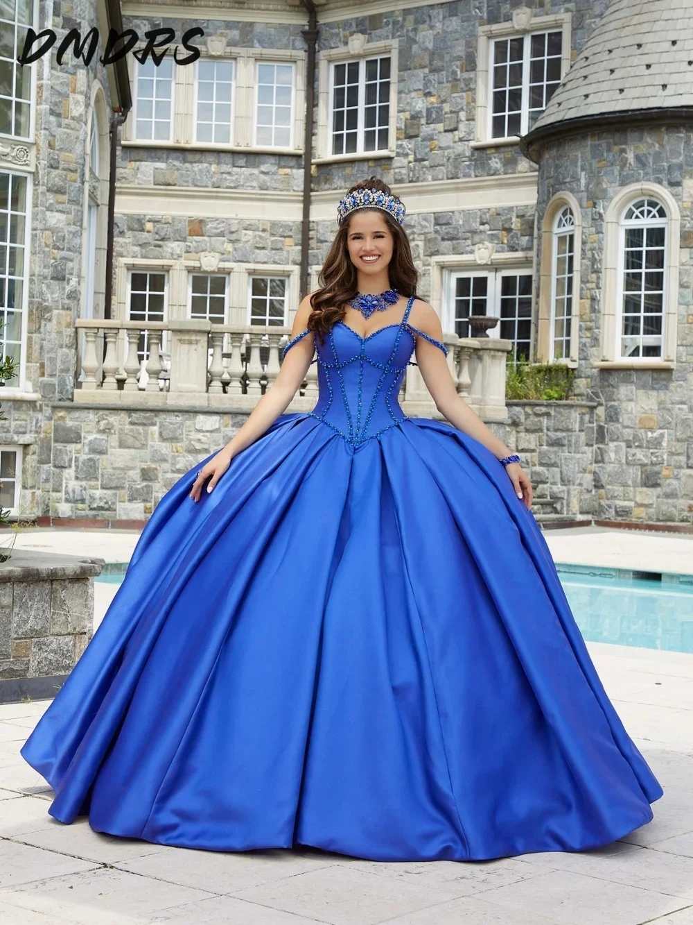 

Luxurious Satin Quinceanera Dress 2025 Charming Spaghetti Strap Party Dress Shiny Sleeveless Party Ball Gown 16 Customized