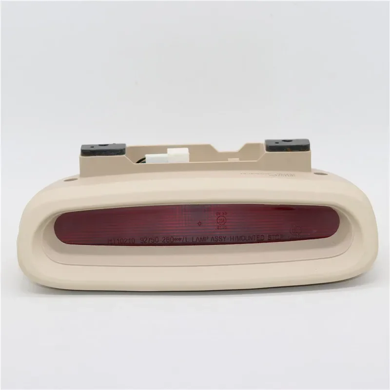 

9275026000 Третий стоп-сигнал для Hyundai Santa Fe 2004,