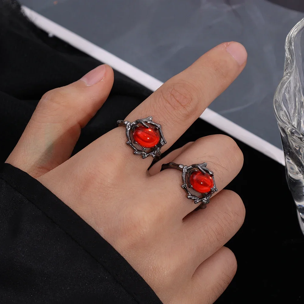 1/2pcs Irregular Ruby Stone Ring Y2K Aesthetic Girl Hollow Red Crystal Ring for Women Punk Open Ring Vintage Jewelry Accessories image 5