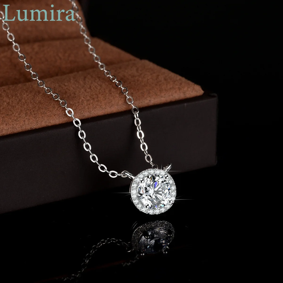 

Lumira Luxury Round Pendant 1 Carat Moissanite Diamond Necklace Platinum PT950 for Women Fashionable Round Necklace