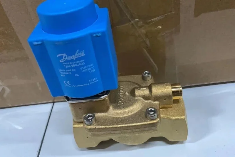 Danfoss EV220B Pilot Operated 2/2-Way Solenoid Valve Normally Open And Normally Closed Brass Body Original Genuine