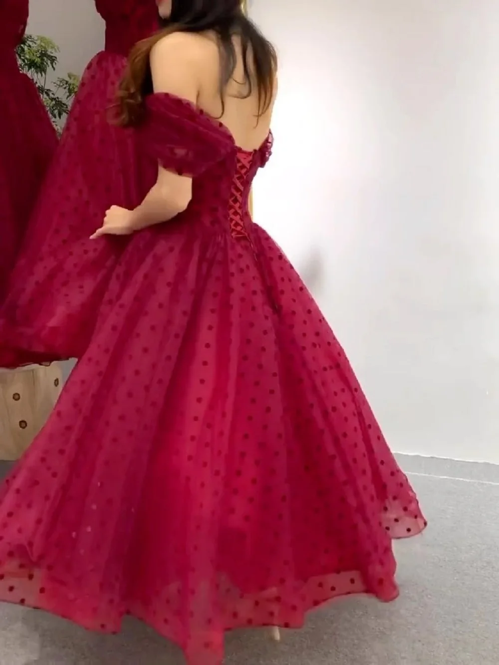 Eine Linie Tupfen Tüll Ballkleider knöchel lange Midi formelle Party Heimkehr Kleider besonderen Anlass Abendkleid angepasst – Detail 2