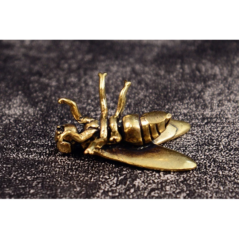 مصغرة النحاس يطير الحشرات زخرفة تمثال مصغر خمر الحرفية الديكور الحشرات المعدنية يطير تمثال ديكور المنزل مكتب سطح المكتب