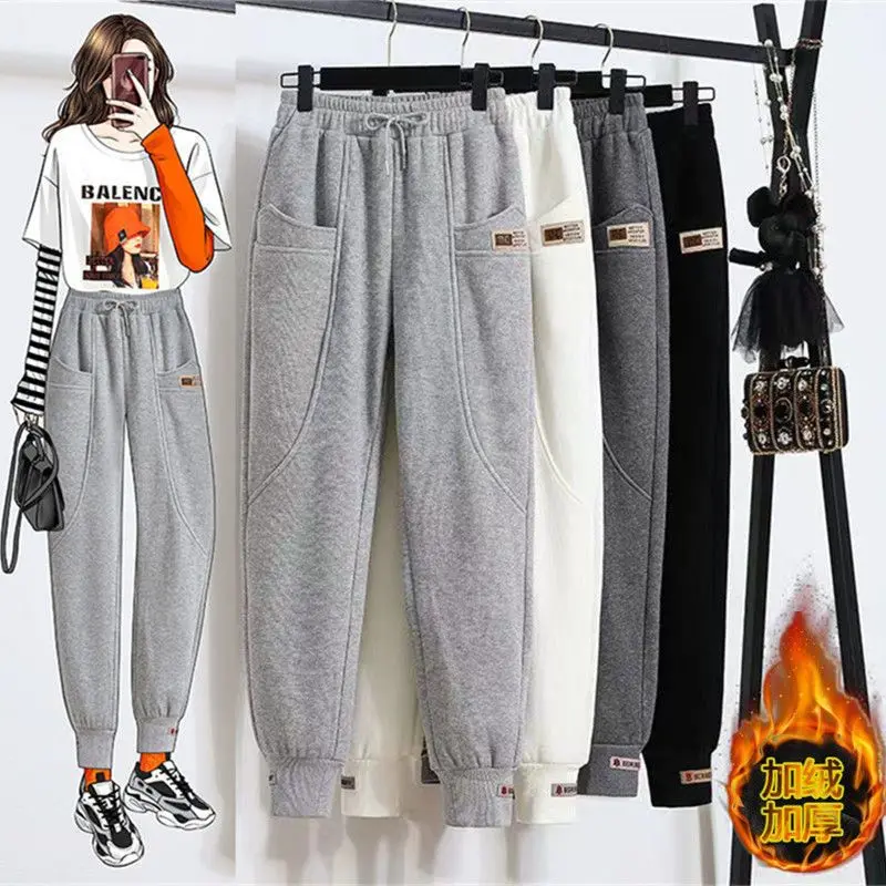 女性のカジュアルフリース裏地ルーズ肥厚スポーツパンツ春秋韓国スタイル冬大きいサイズハーランパンツ