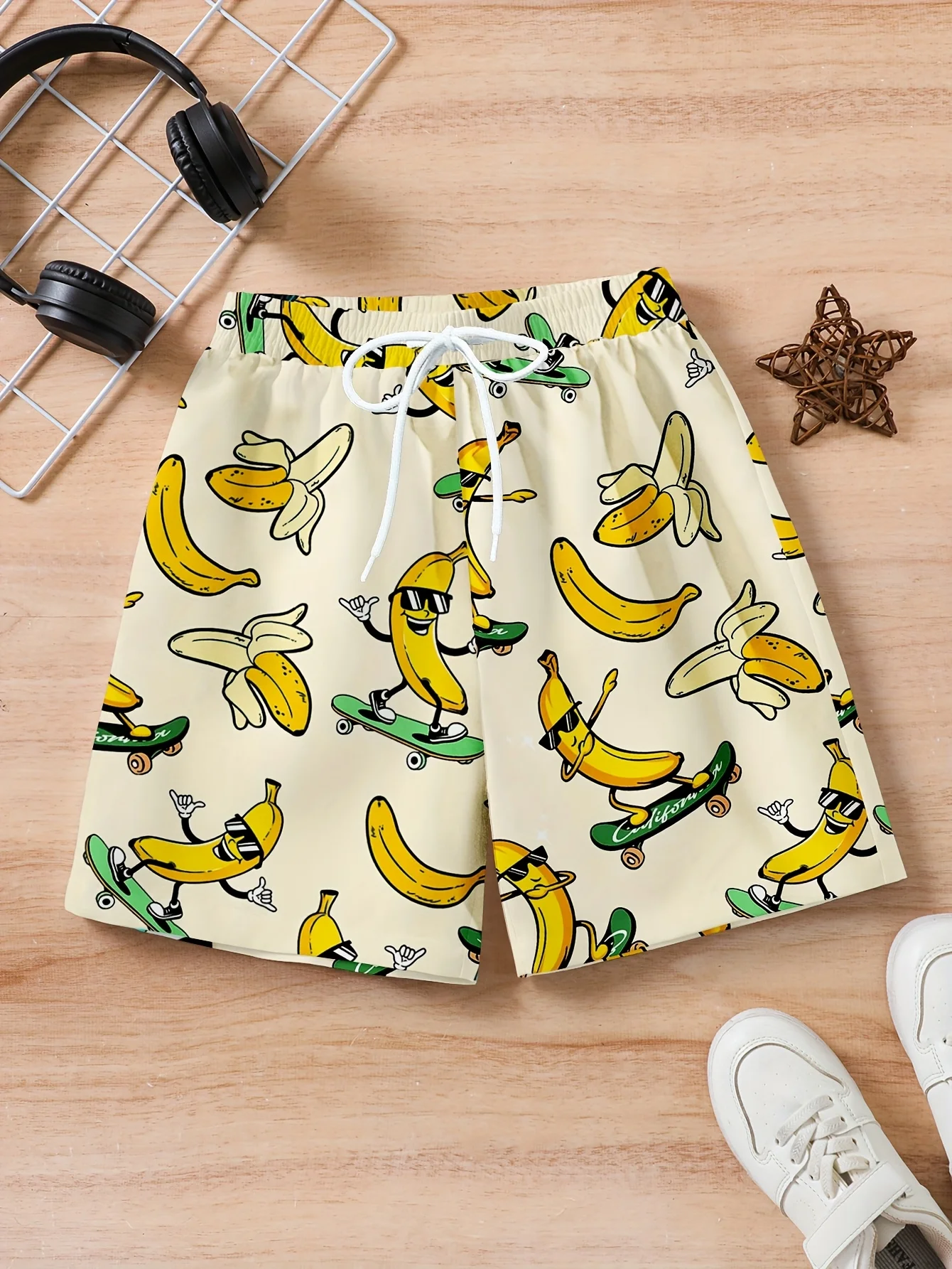 

Hot Selling Top Fresh Fruit Art Allover Print Men Stretch Waist Beach Shorts Comfort Trunks for Pool Party Seaside Holiday Gift