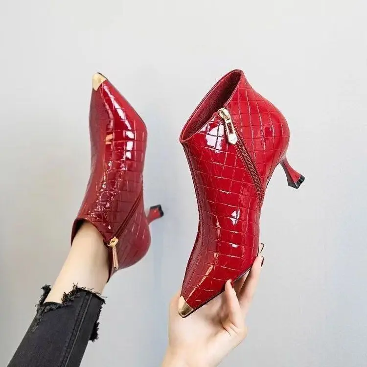 Женские ботинки, роскошные зимние ботильоны, теплые уличные ботинки из искусственной кожи на средней танкетке, зима-осень-весна, красные женские туфли