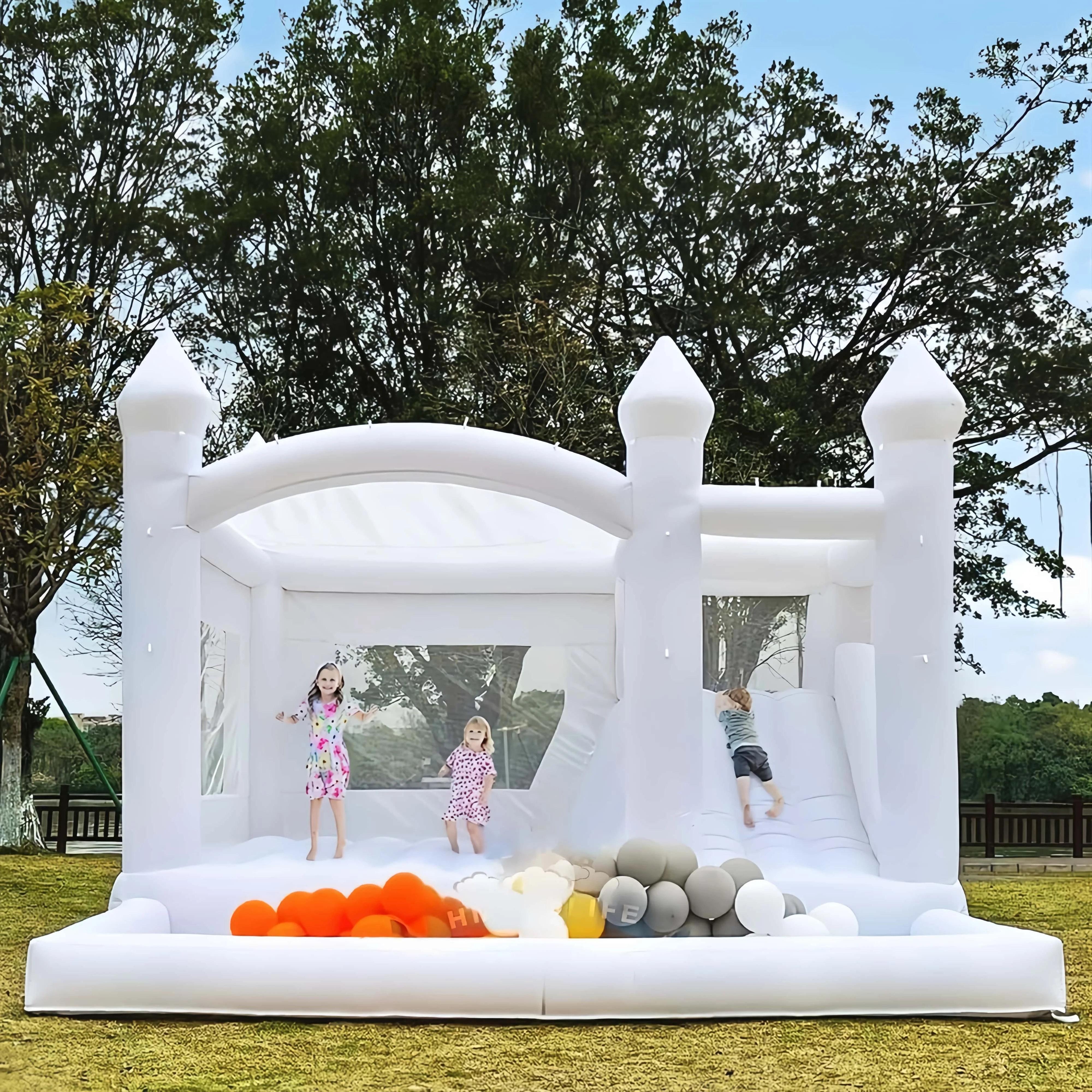 

White Bounce House, Kids Inflatable Bounce House Party Favors with Hair Dryer White Castle Wedding Decoration for Outdoor Play