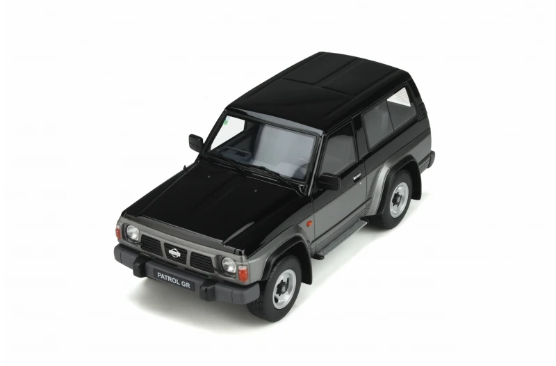 In Stock 1/18 Scale Nissan Patrol GR OT898 Off-Road Car SUV Resin