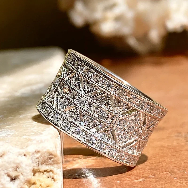 2024 Newly Designed Women Rings Metal Silver Color Unique Wide Wedding Party Modern Fashion Female Accessories Jewelry