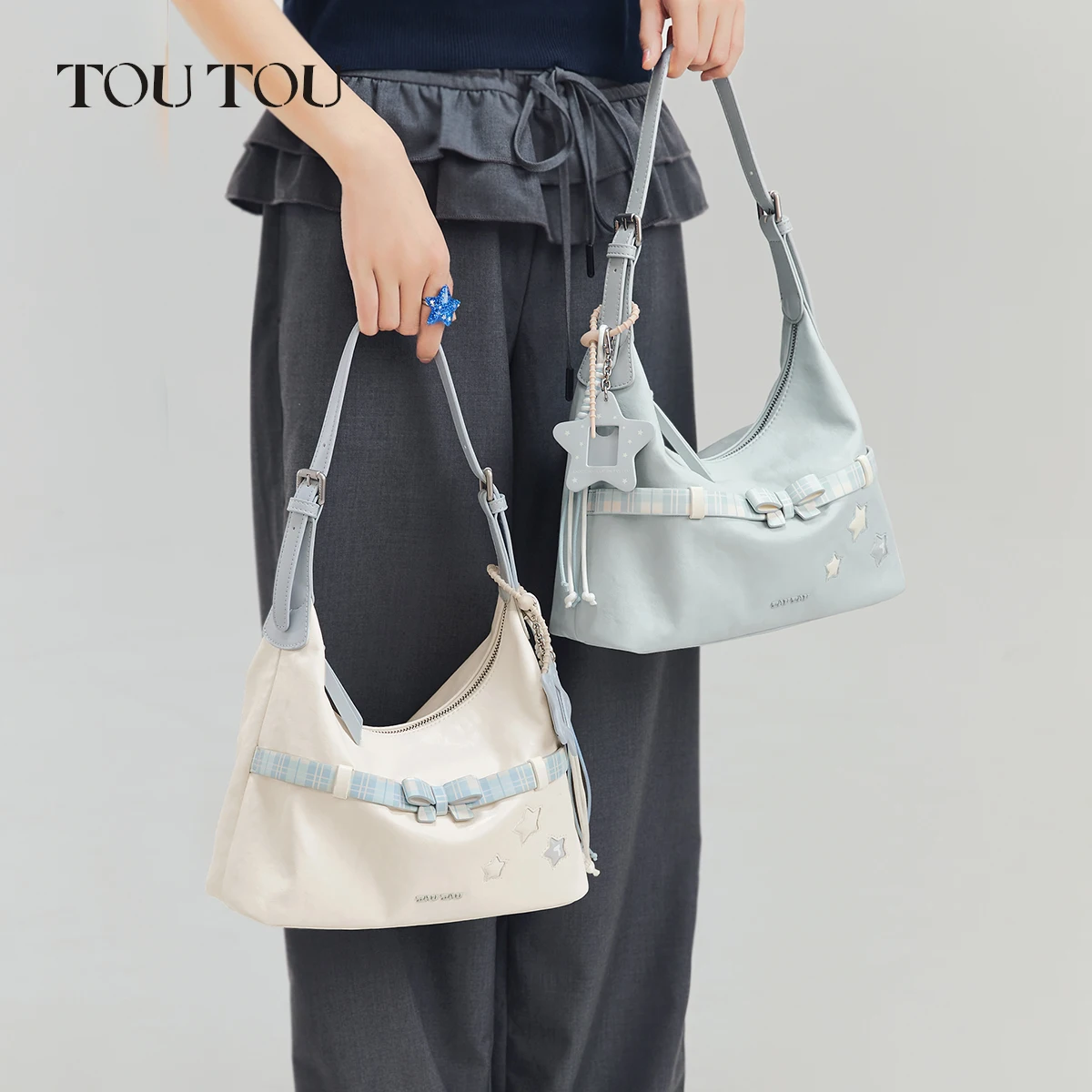 toutou Cute Star Plaid Hobo Bag for Women, Large Capacity Adjustable Shoulder Bag, Multi-Carry Underarm Tote Bag with DIY Charm view 4
