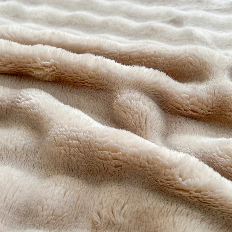 Fluffy Coral Velvet Blanket 3