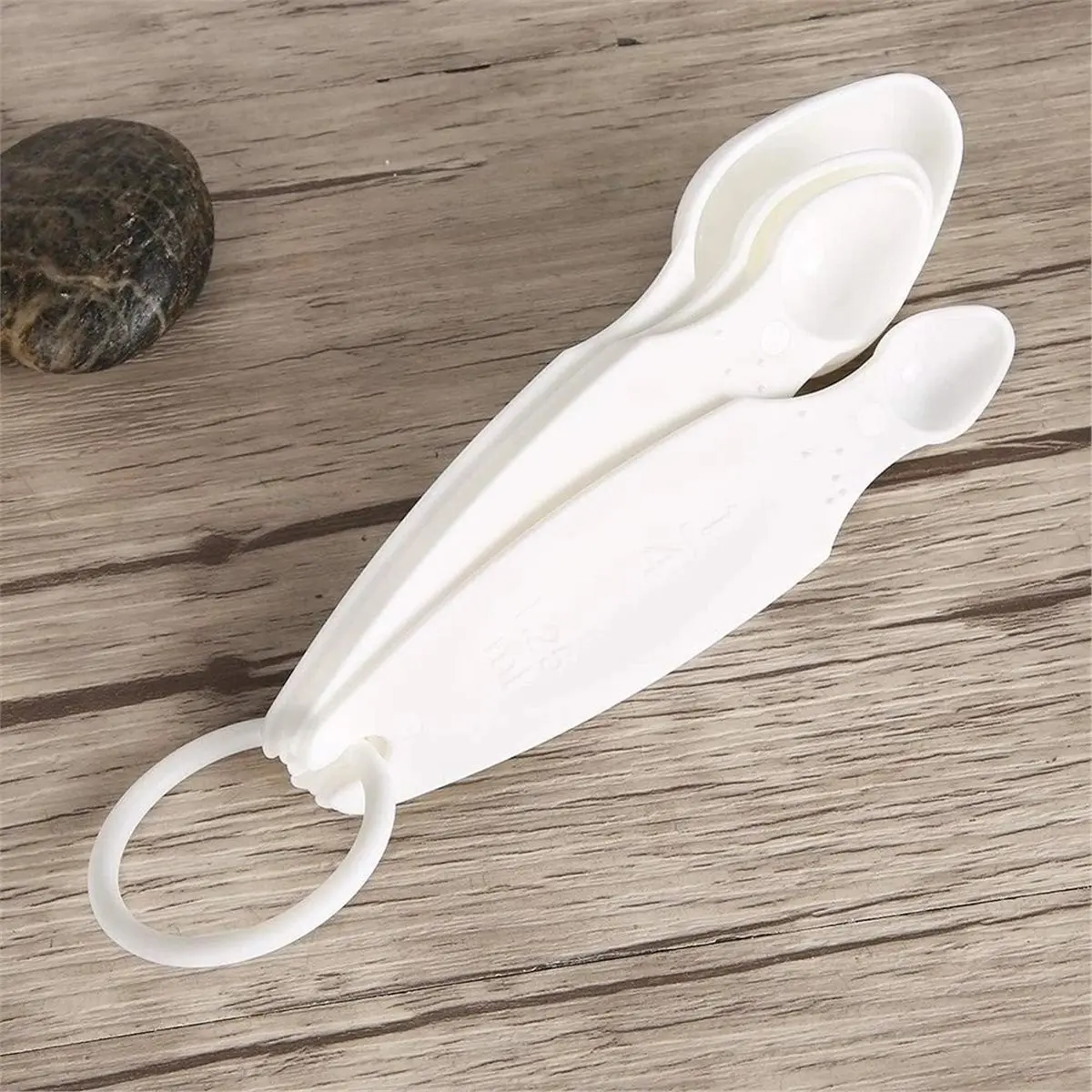 PHONE&GEAR 4Pcs Braille Measuring Spoons and Cups Set for Blind People Baking Supplies Kitchen Measuring