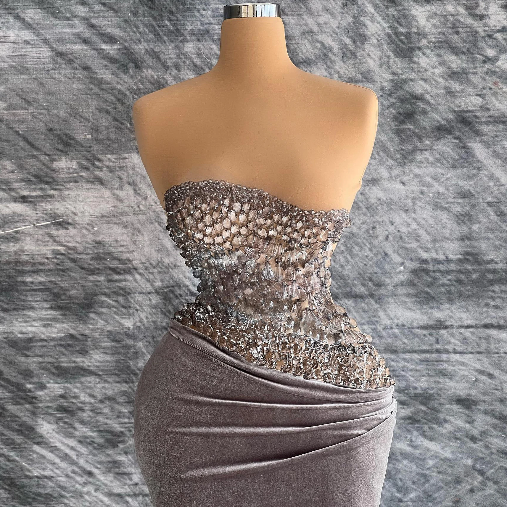 dresses for special occasions transparent crystal velvet evening gown with pleated form-fitting long dress