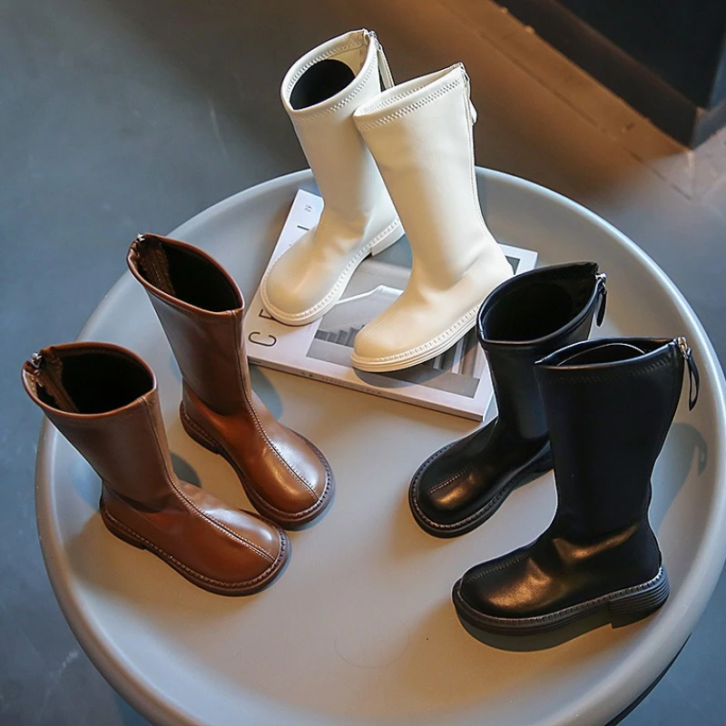 

Модные ботинки для девочек, зима 2024, новый стиль, модные детские высокие ботинки в британском стиле для девочек, нескользящие универсальные ботинки принцессы на плоской подошве