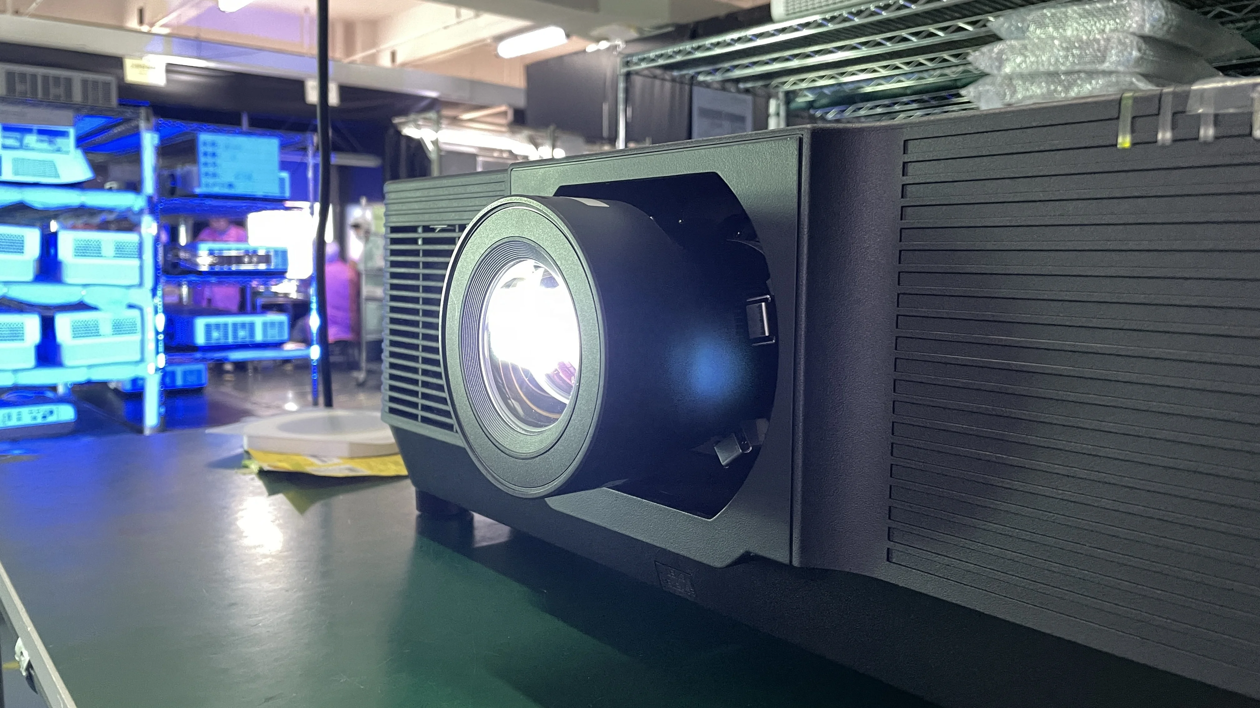 3D Projection Mapping Projector, High Lumen Outdoor Projector, 3LCD Laser Video Projector 20000 Lumen