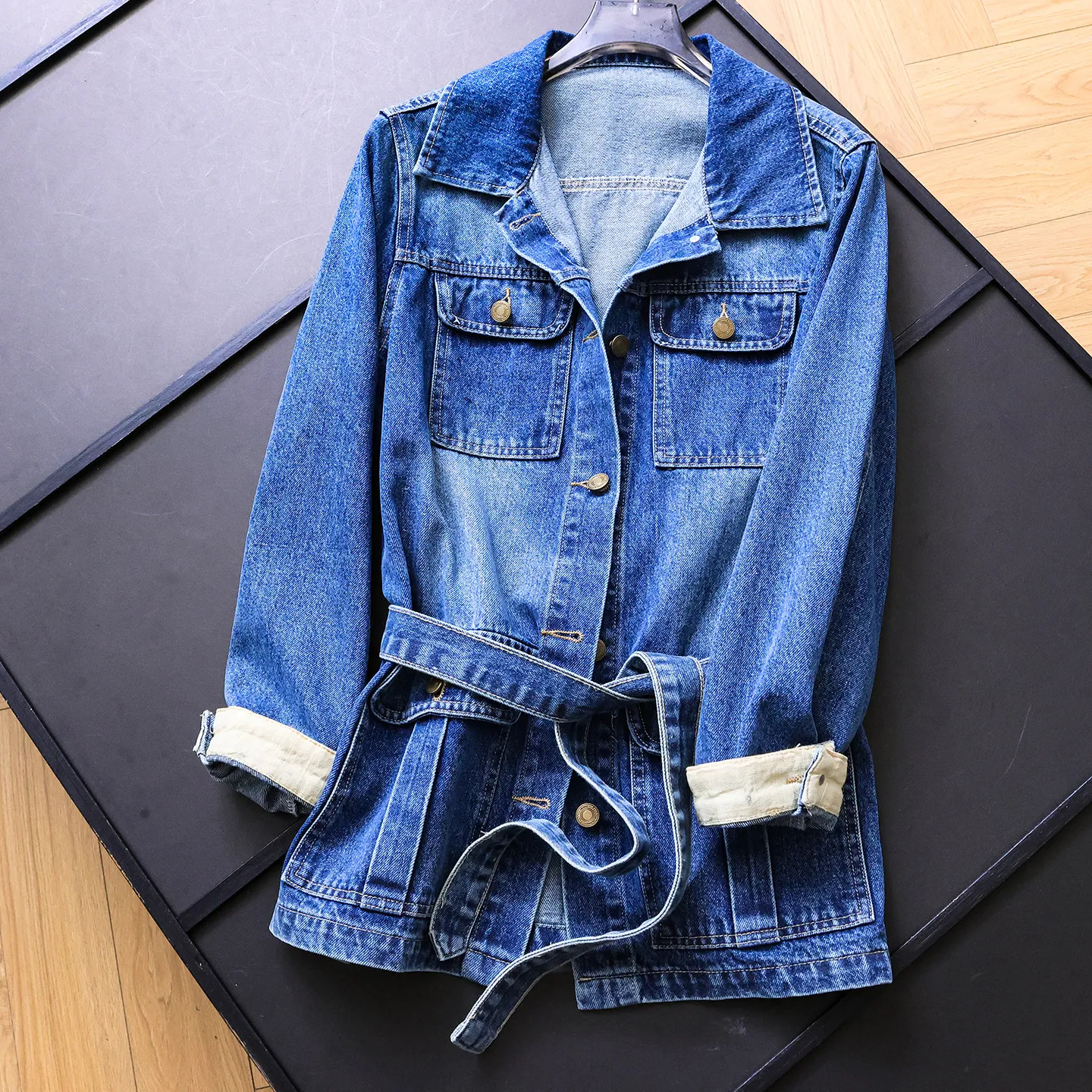 SuperAen Contrasting Color Long Sleeve Lace-up Waist Pockets 2026 Autumn New Korean Style Mid-length Women's Blue Denim Jackets