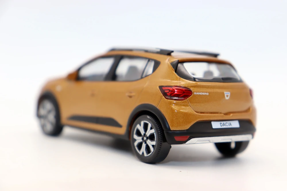 Voitures miniatures Dacia sandero stepway 1/43, nouveau modèle moulé sous pression, échelle 2021, cadeau de collection