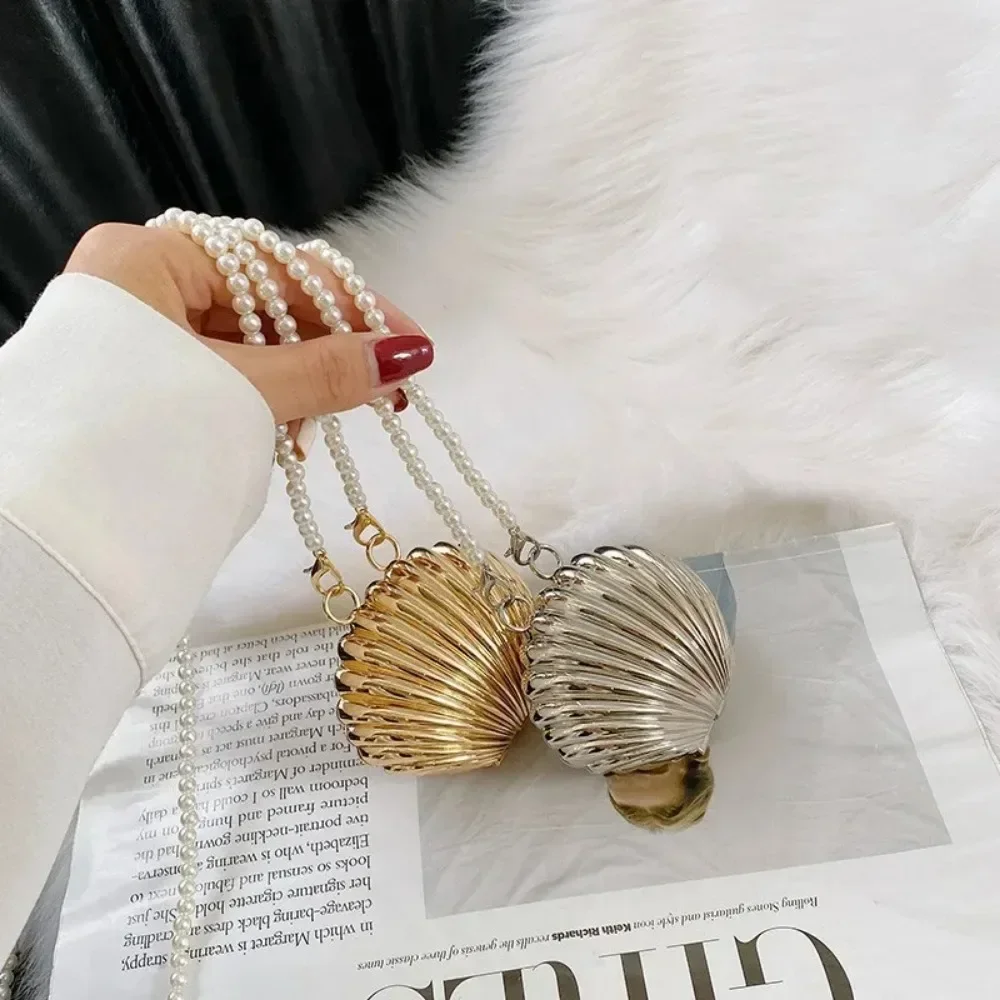 

Metallic Shell Crossbody Bag with Pearls Chain, Luxury Mini Coin Purse for Women Lipstick Holder, Designer Shoulder Bag