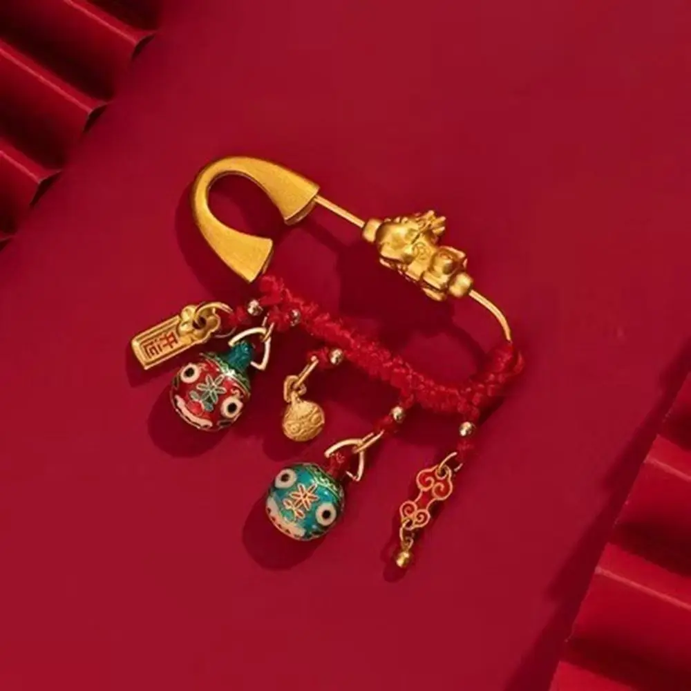 Horse Year Zodiac Horse Brooch Pendant Pony Best Wishes Sand-plated Ornaments Gold Color Good Luck Guardian Brooch