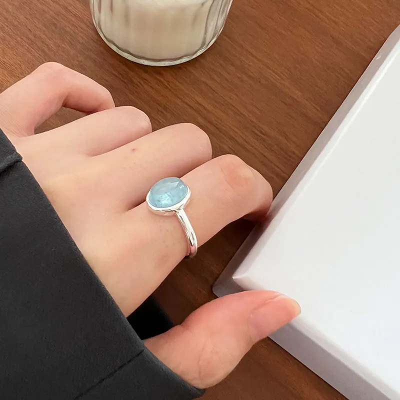 

Temperament mature women S925 sterling silver aquamarine crystal ring light luxury simple style push-pull design ring