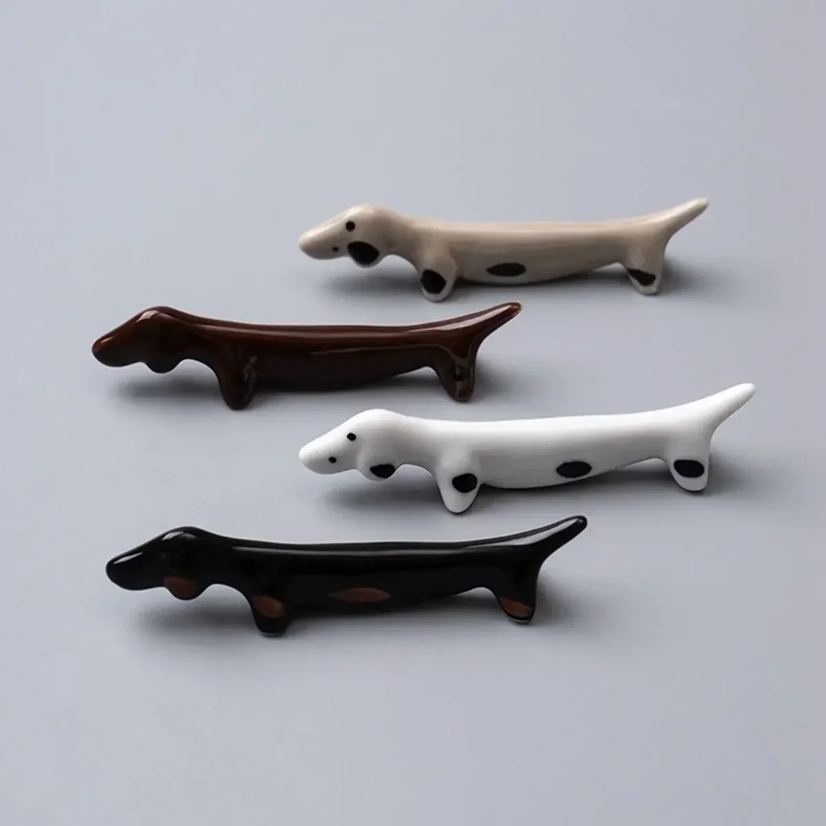 Creative Retro Ceramic Chopstick Holder Dachshund Dog Shaped Dinnerware Stand Cute Home Table Decoration