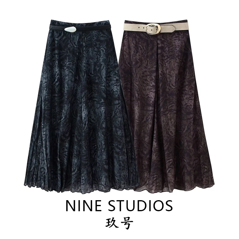 

Юбка-миди с высокой талией и принтом и поясом. Повседневная женская юбка. Европейский дизайн с кисточками. Смесь хлопка и полиэстера H-образной формы.