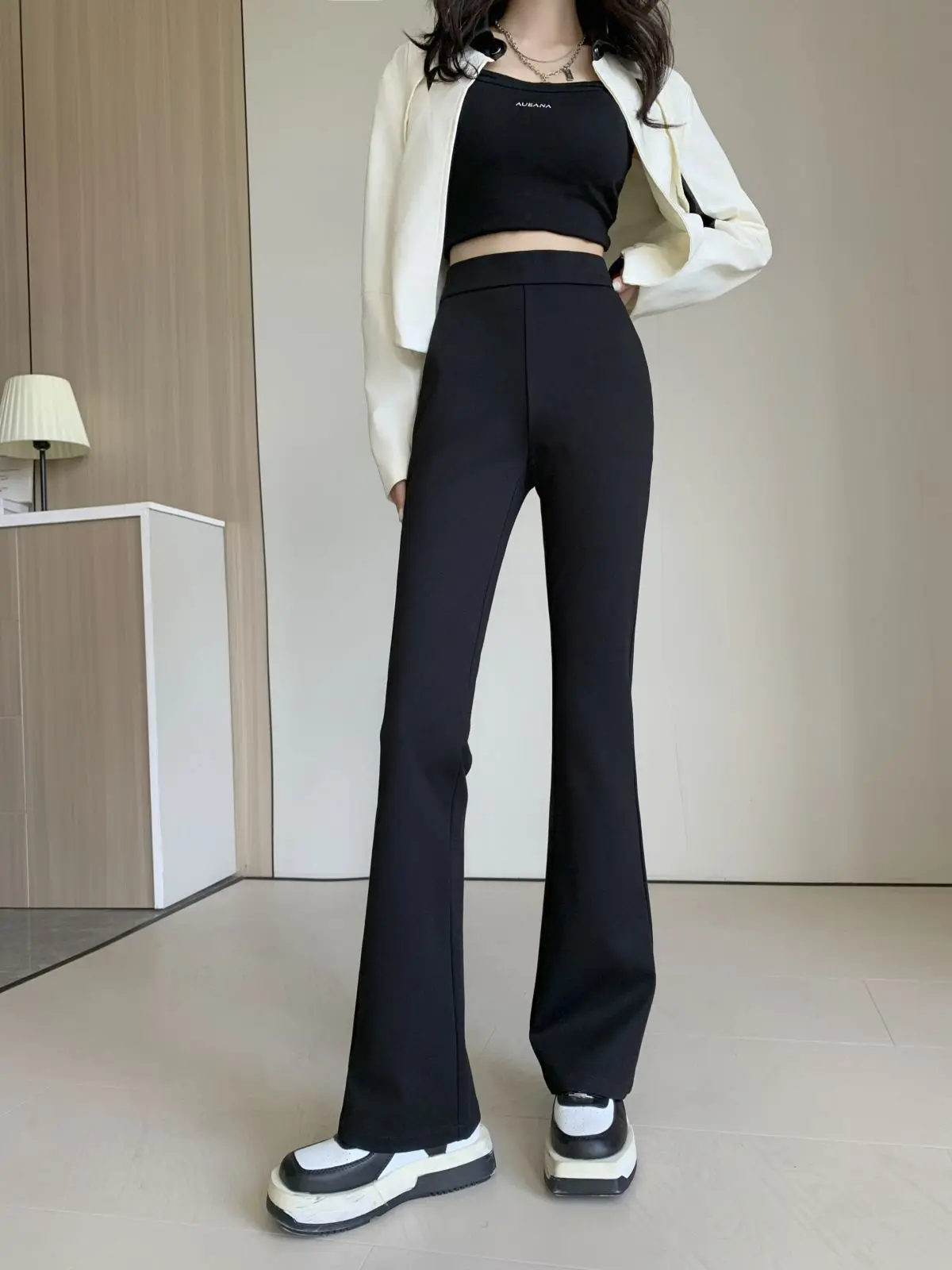 Micro-la super modelo feminina, calça casual de perna longa, micro-chifre Jinmian, nova para outono e inverno