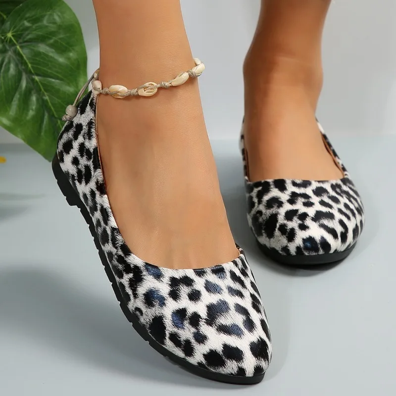 

Women Fashion Shallow Flats Shoes Female Autumn New Leopard Print Slip on Pointed Toe Loafers Ladies Casual Shoes