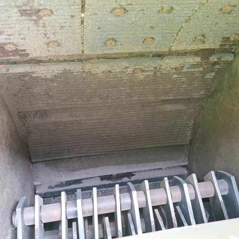 كسارة القش / آلة مسحوق الخشب سلة بلاستيكية كسارة قوية كسارة زجاجة المشروبات