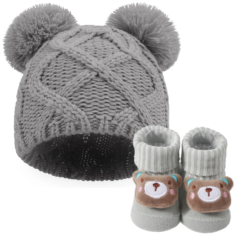

3 шт., осенне-зимняя шапка для новорожденных, детская шапочка-бини с мультяшными животными, комплект носков, детские милые вязаные шапки с помпонами, теплые вещи для новорожденных