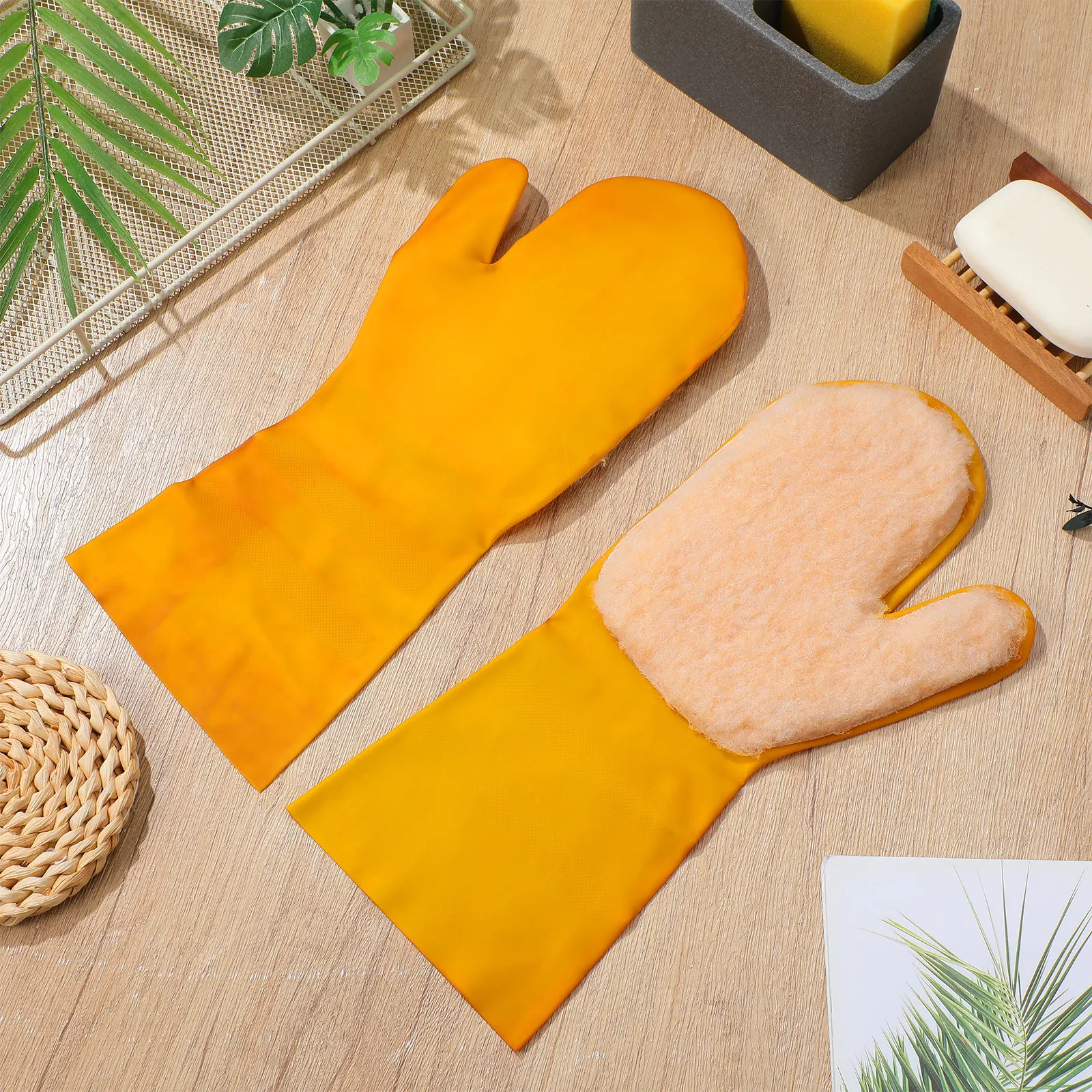 2Pcs Waterproof Pool Cleaning Gloves Latex Scrub Mitts Antislip Grip for Swimming Pools Hot Tubs Spa Pond Aquarium Kitchen Car 2