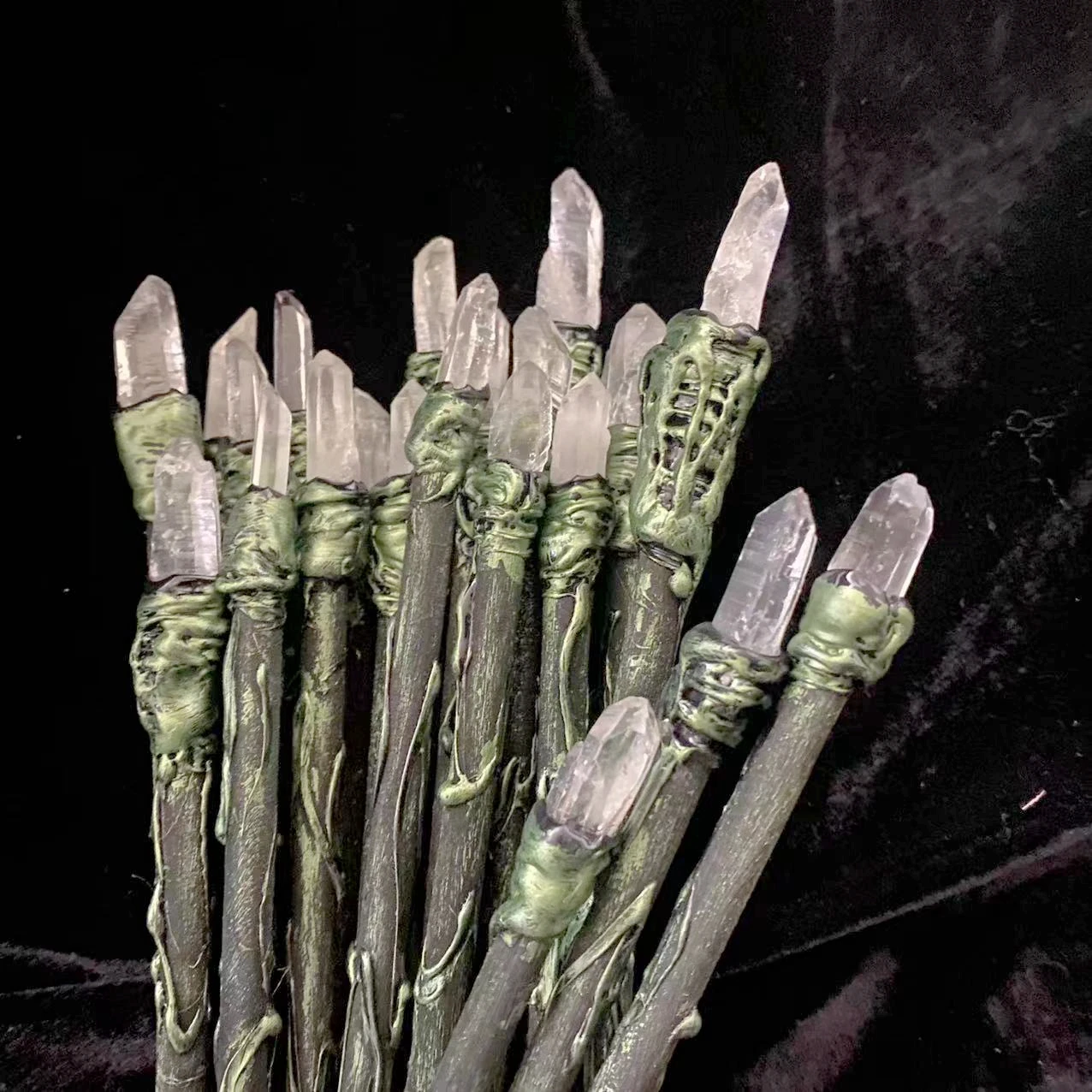 Black Wood Wand Stick Fairy Irregular Rough Stone Witchcraft Supplies for Altar Wicca Magic Fairy Stick Wand Point Clear Quartz