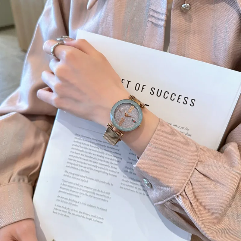 New student fashion trend starry sky ladies hand watch niche water luxury high-end quartz watch casual birthday gift