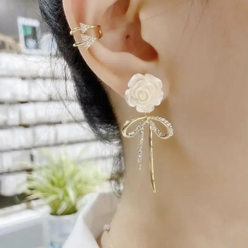 925 Silver Needle Korean Fashion Camellia Flower Earrings For Women Jewelry 2026 Trending New Women\'s Crystal Bow Drop Earrings