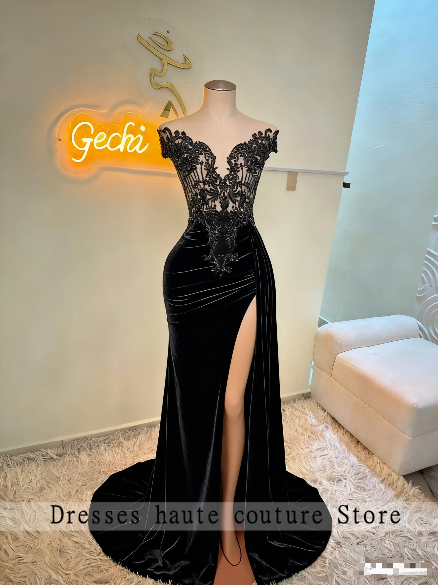 Immagine: Nuovo abito lungo nero da ballo 2025 senza spalline in velluto africano donne incinte abiti da sera formali di maternità con spacco alto personalizzati